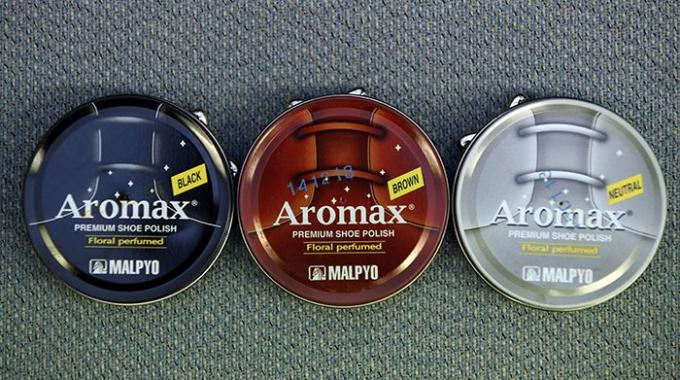 Xi đánh giày Aromax Xi đánh giày Aromax